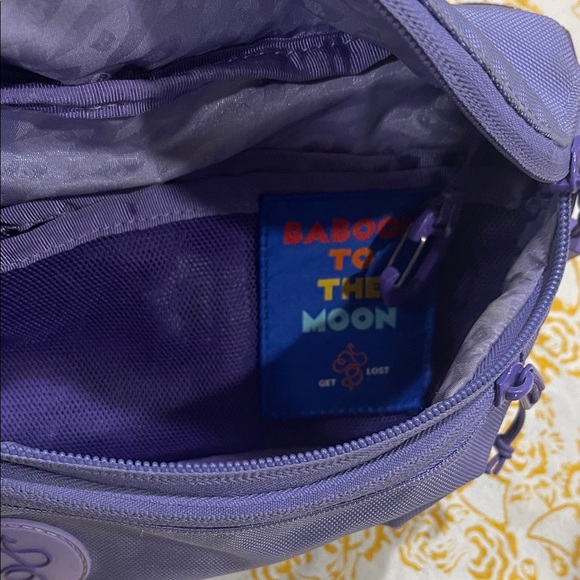Baboon to the Moon purple belt bag - Picture 5 of 8